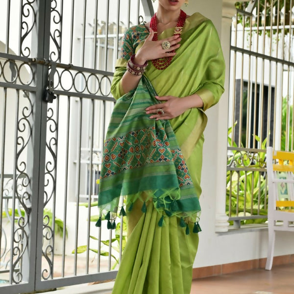 Vishnu Weaves Women's Mahendi Raw Silk Patola Zari Woven Saree with Blouse