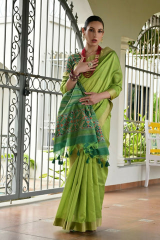 Vishnu Weaves Women's Mahendi Raw Silk Patola Zari Woven Saree with Blouse