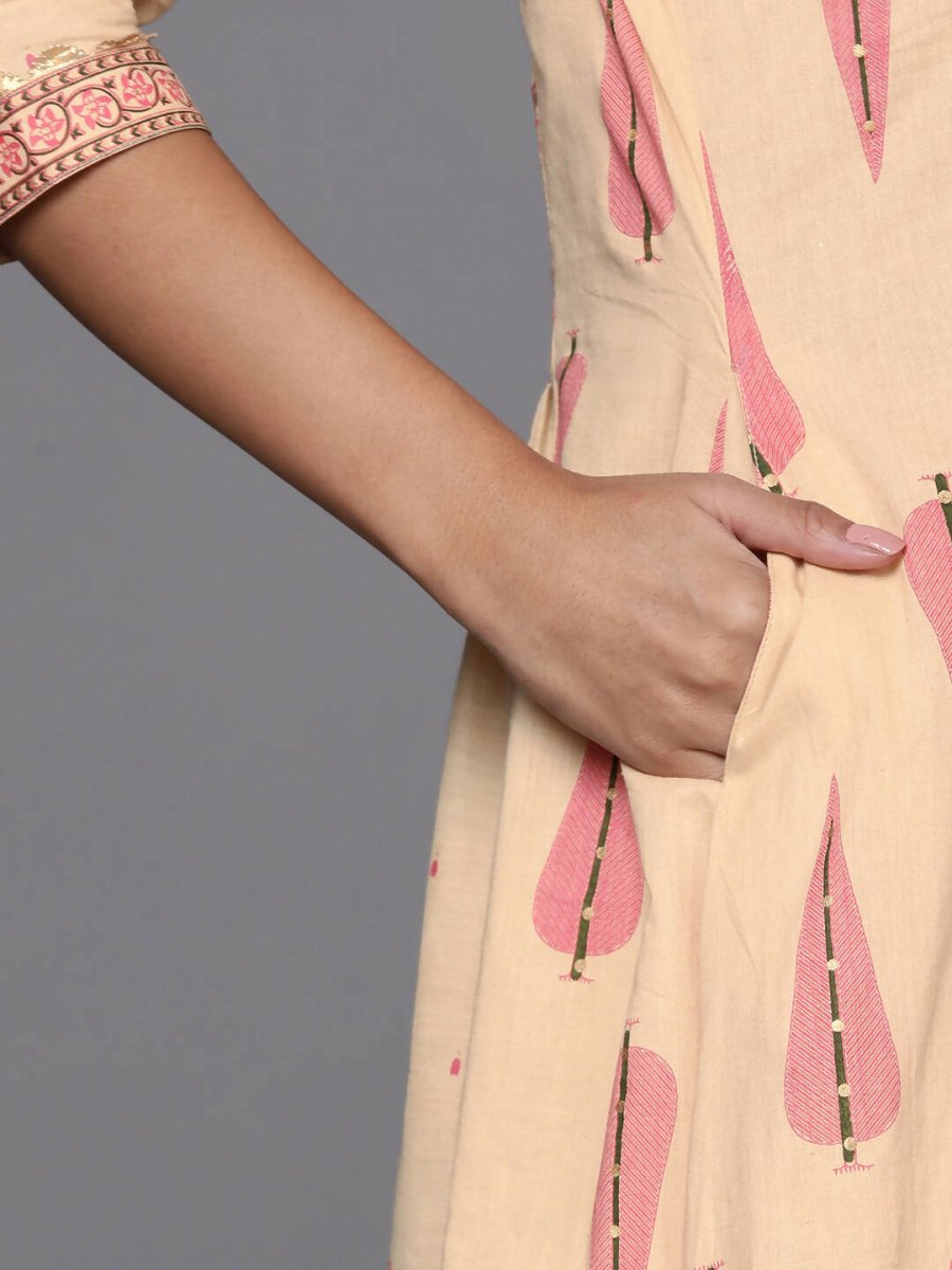 Ahalyaa Women Cream-Coloured & Pink Floral Print Pure Cotton Anarkali Kurta with Palazzos - Distacart