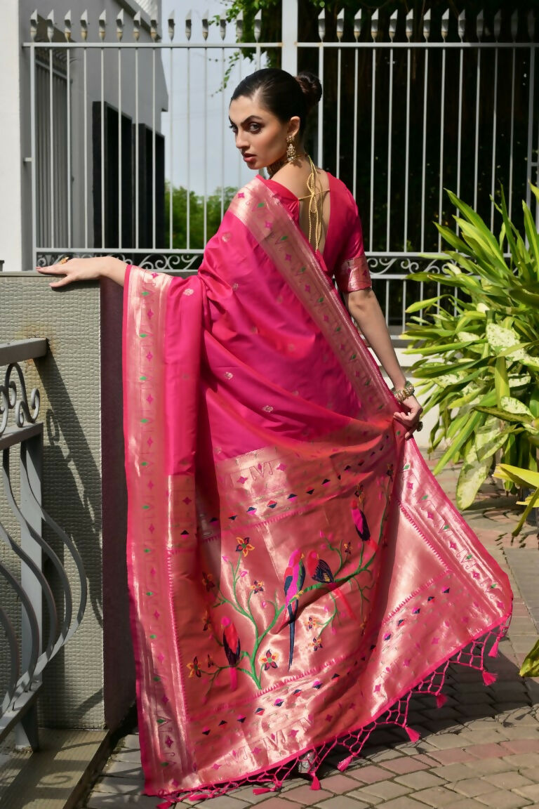 Vishnu Weaves Women's Pink Paithani Silk Zari Woven Saree with Blouse