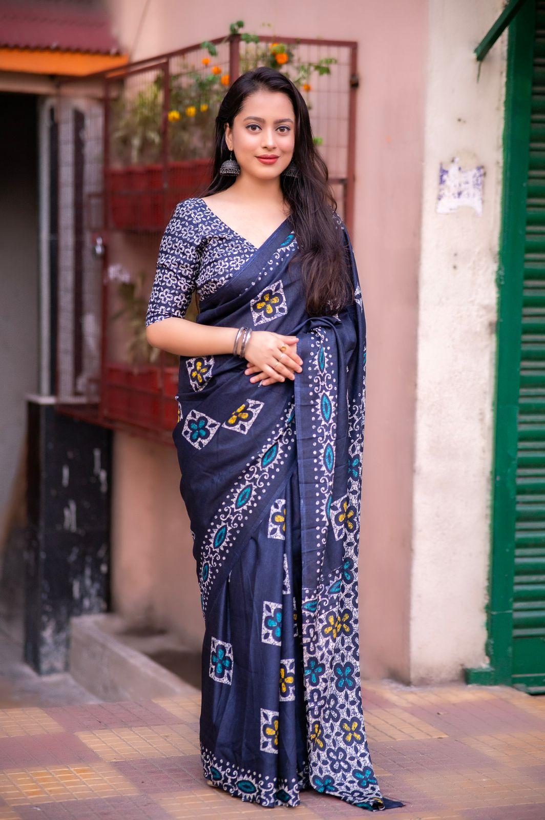 Blue Silk Blend Ethnic Motifs Saree with Unstitched Blouse - A2M - Distacart