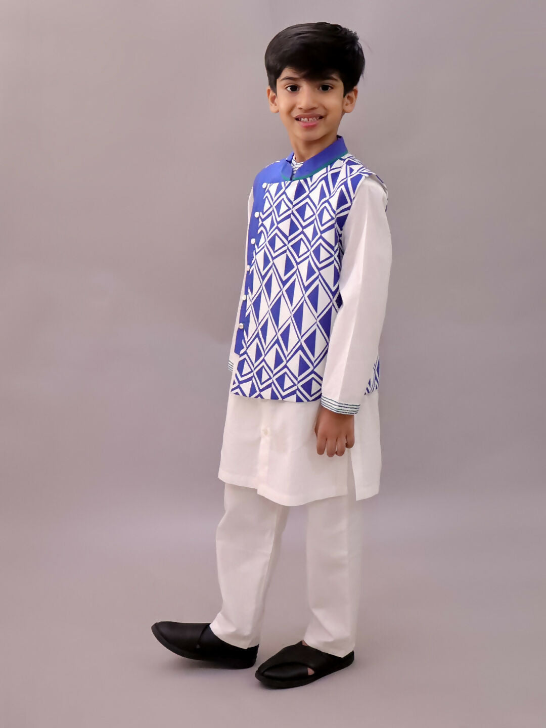 Lil Drama Shor-Gul White Kurta Pyjama with Blue Jacket Set For Boys