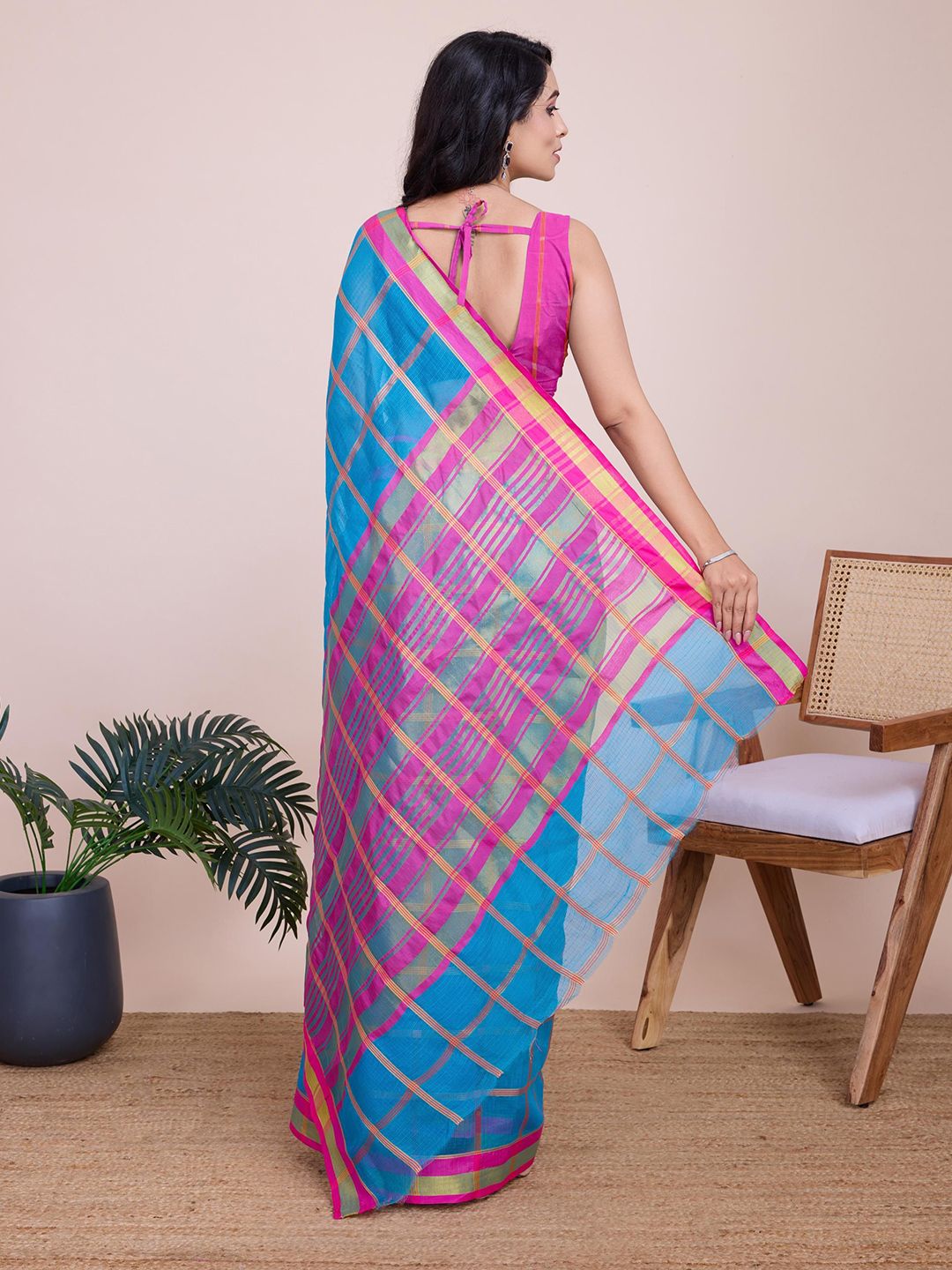 Mitera Checked Saree With Blouse Piece - Distacart