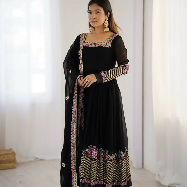 Teeya Creation Black Color Heavy Georgette Wedding Wear Embroidery Work Long Gown