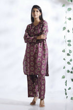 Thumbnail for Breathables Wine Butta Print Cotton Kurta & Pants Set - Dista