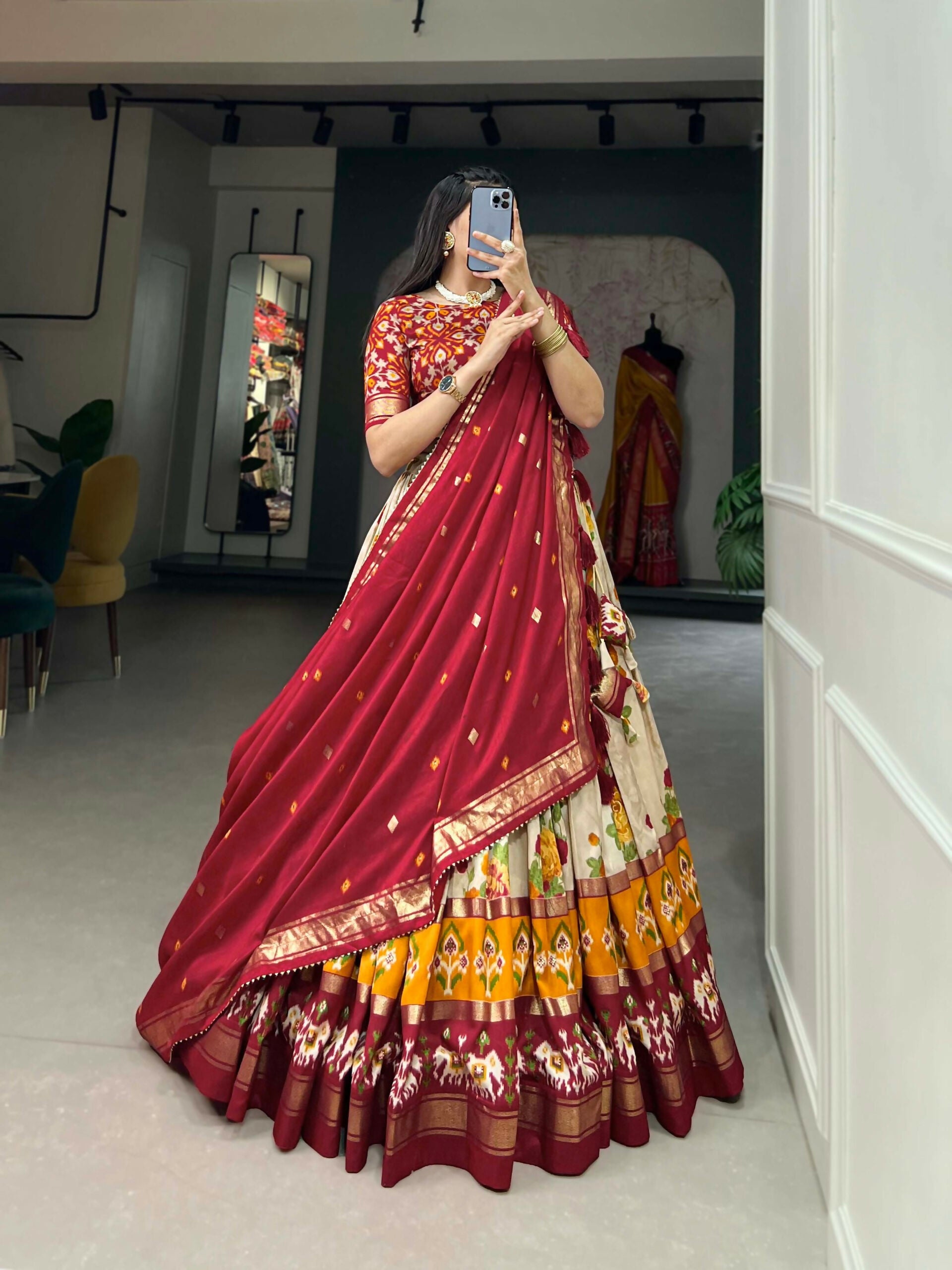 Vastranavya Floral And Patola Print With Foil Work Lehenga with Unstitched Blouse - Red - Distacart