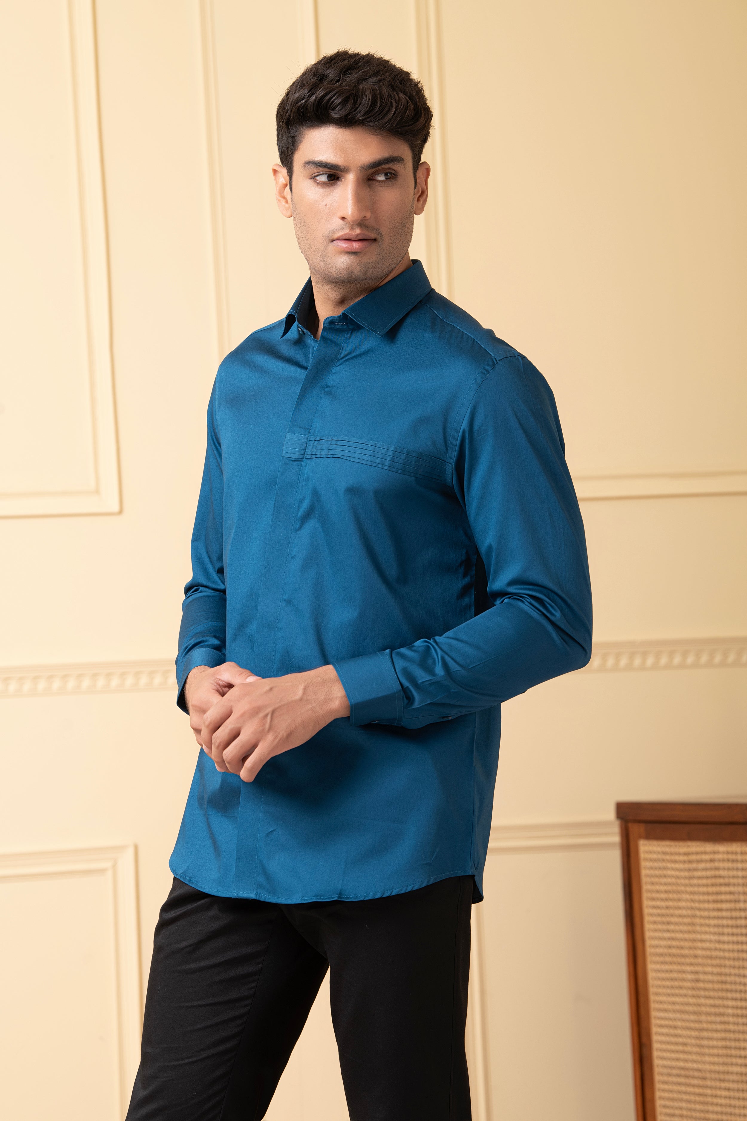 Ragic Blue Pintuck Shirt by Hilo Design - Distacart