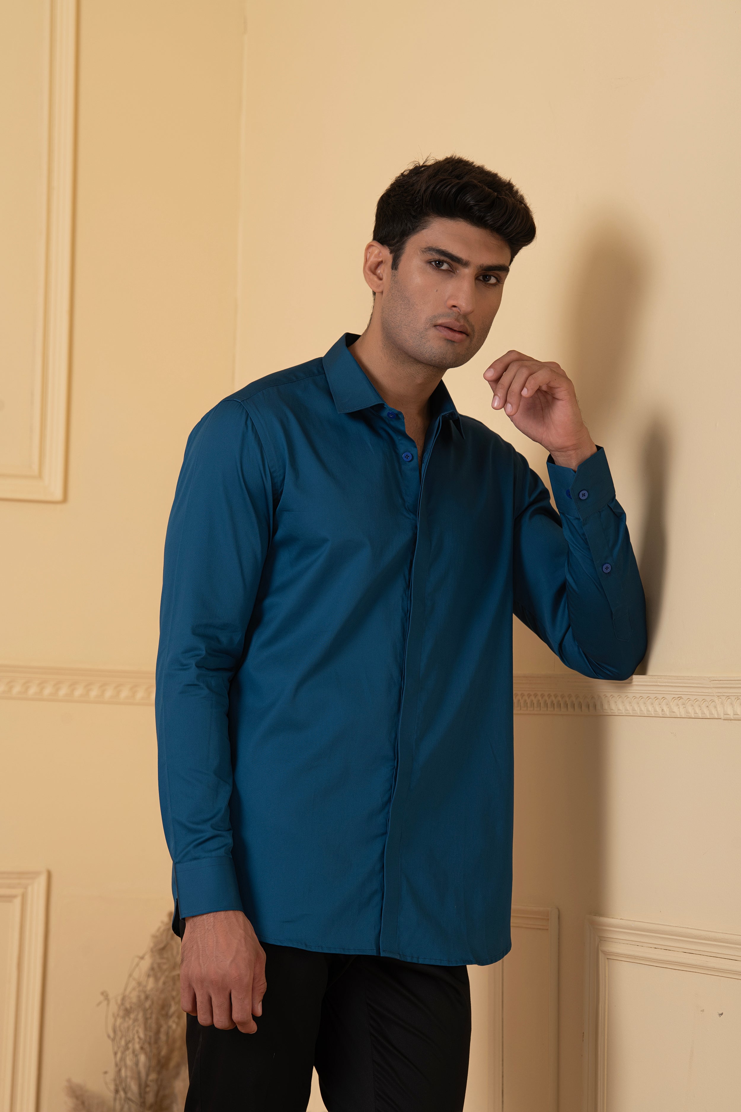 Solid Teal Blue Plain Shirt by Hilo Design - Distacart