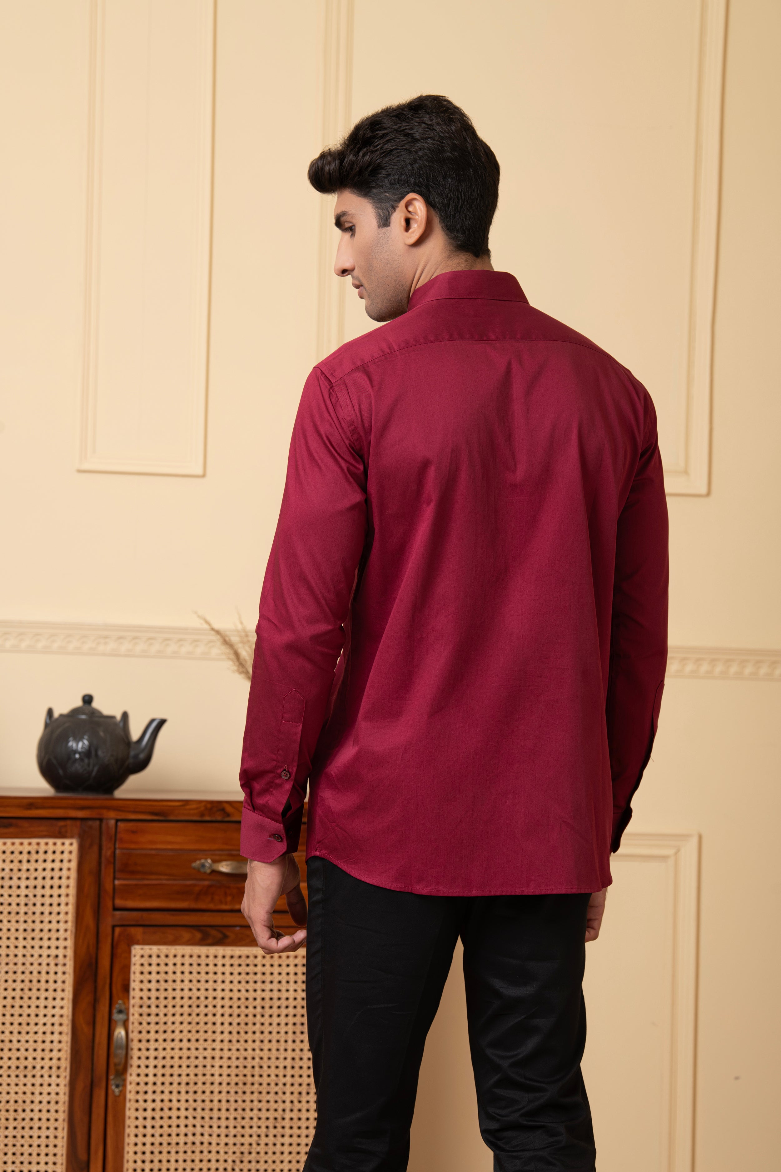 Solid Maroon Plain Shirt by Hilo Design - Distacart