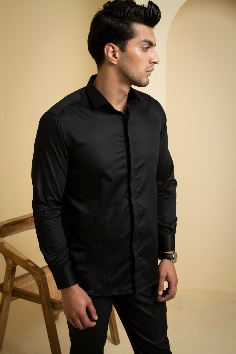 Perto Solid Black Shirt by Hilo Design - Distacart