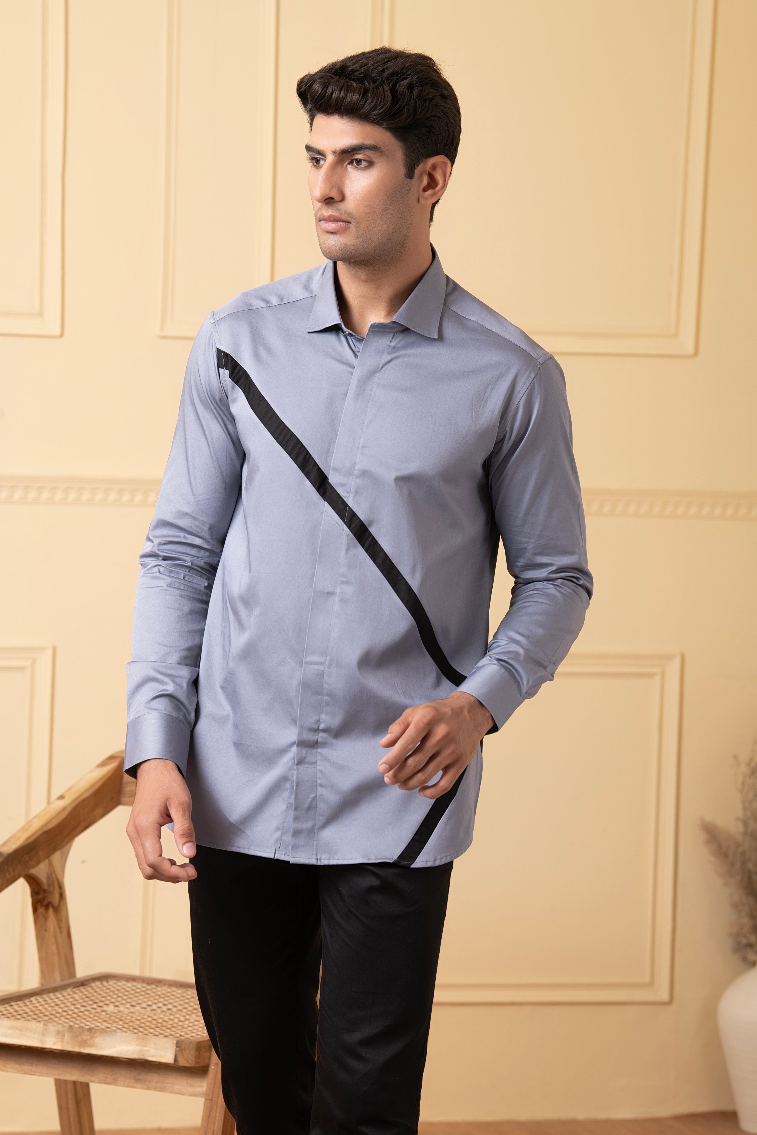 Grey Shirt With V-Shaped Black Strip by Hilo Design - Distacart