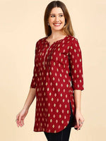 Thumbnail for Anubhutee Maroon & Beige Printed Straight Kurta - Distacart