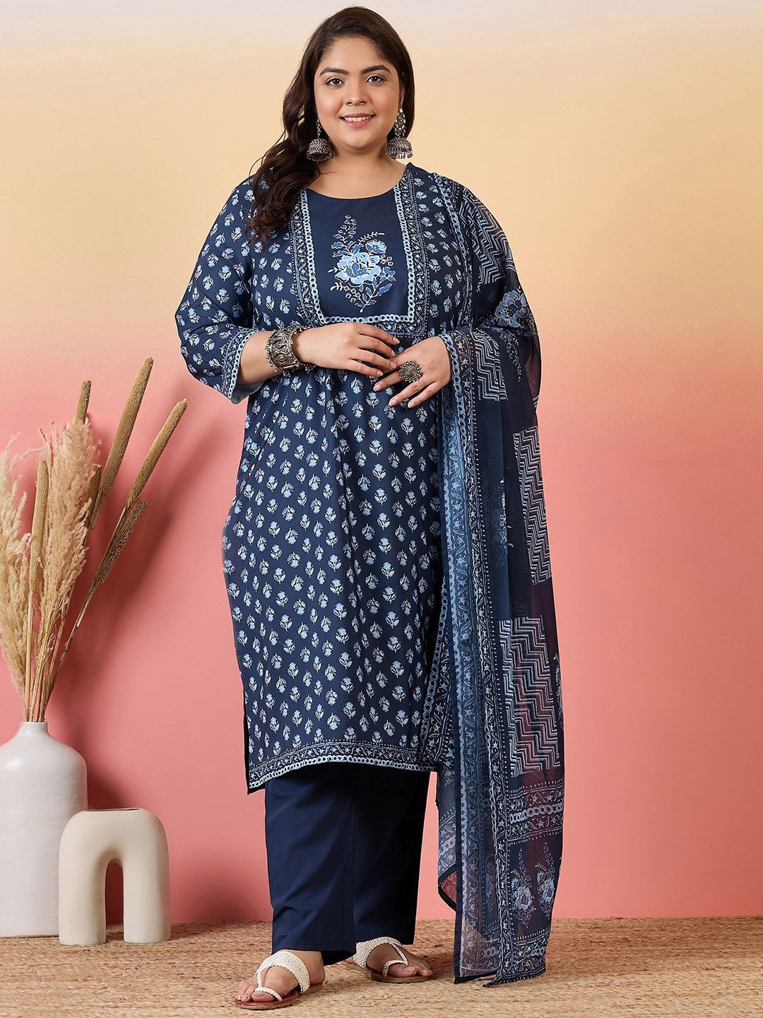 Sztori Women Floral Printed Regular Kurta with Trousers & With Dupatta - Distacart
