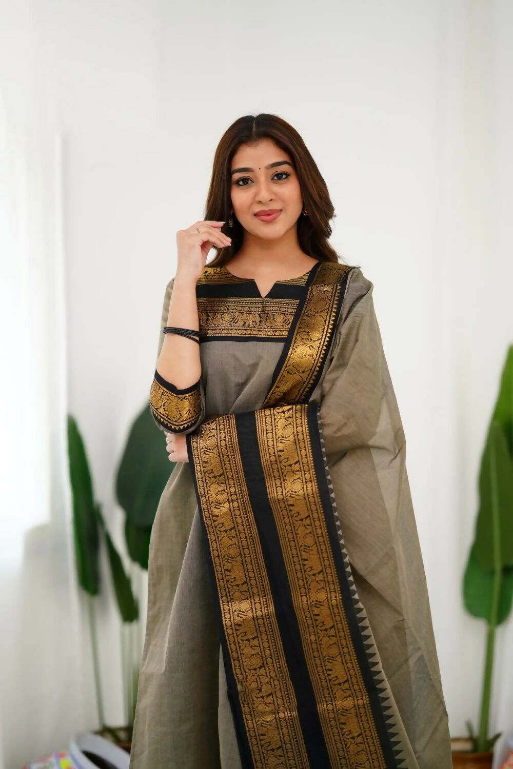 Divine Drape Women's Cotton Printed Straight Kurta With Dupatta - Cream