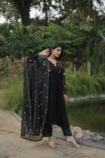 Thumbnail for Jyoti Fashion Women's Black Faux Blooming Embroidered Kurta with Trouser & Dupatta - Distacart