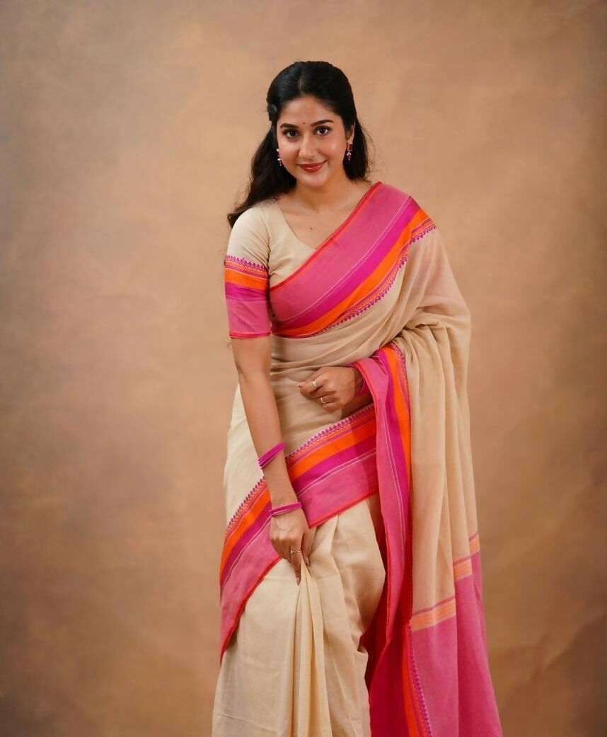 ECDCKCHSDOBLEBORDDERBadge(4)