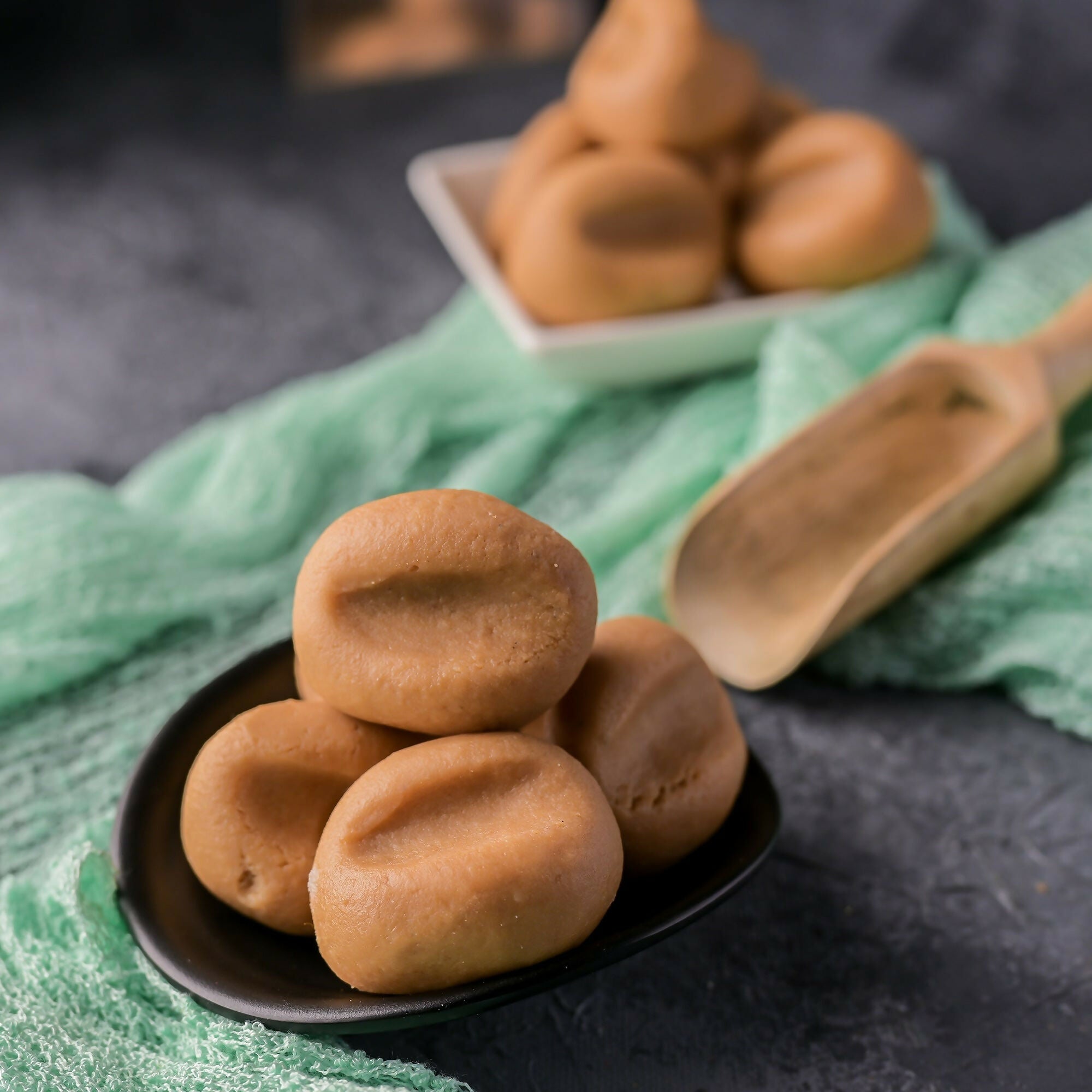 Vellanki Foods Madras Peda - Distacart