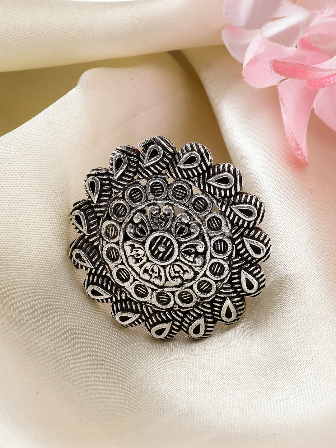 NVR Women's Silver-Toned Floral Shape Adjustable Finger Ring - Distacart