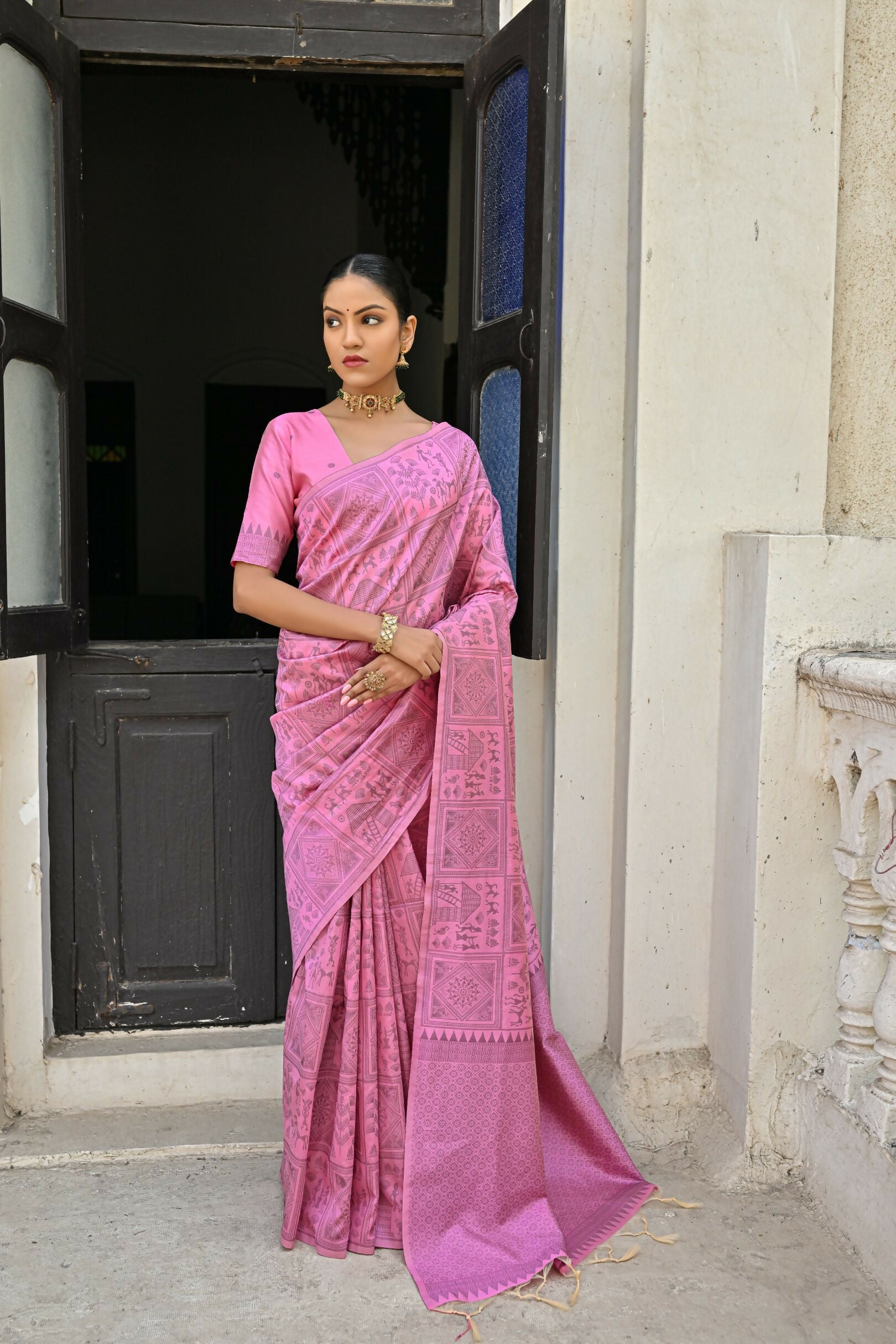 Vishnu Weaves Women's Baby-Pink Handloom Raw Silk Saree with Blouse - Distacart