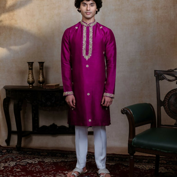 Falling Raw Silk Magenta Perple Rajyog Kurta Set By Hilo Design