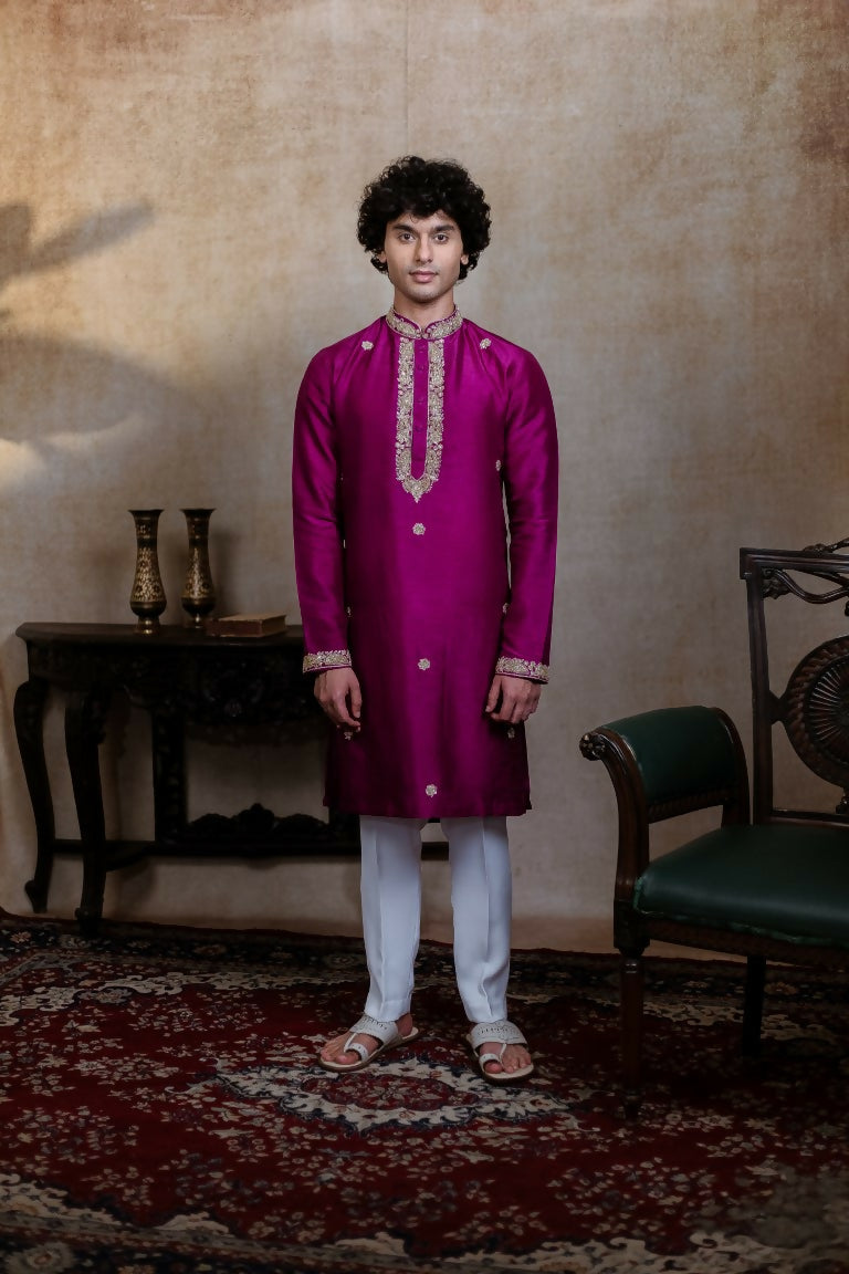 Falling Raw Silk Magenta Perple Rajyog Kurta Set By Hilo Design