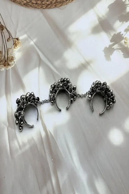 Vastrabhushan Oxidized Ghungroo Ring - Dista