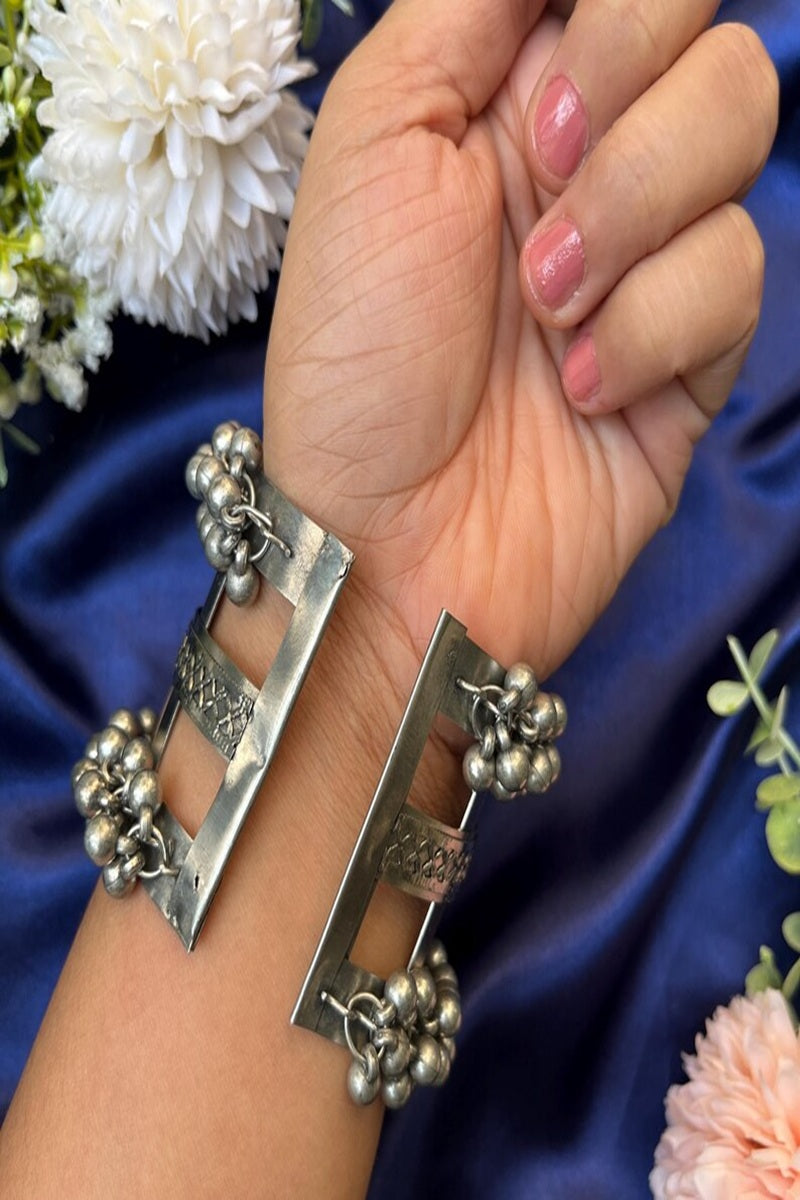 Vastrabhushan Oxidized Ghungroo Cuff Bangle: Adjustable Boho Tribal Bracelet - Dista