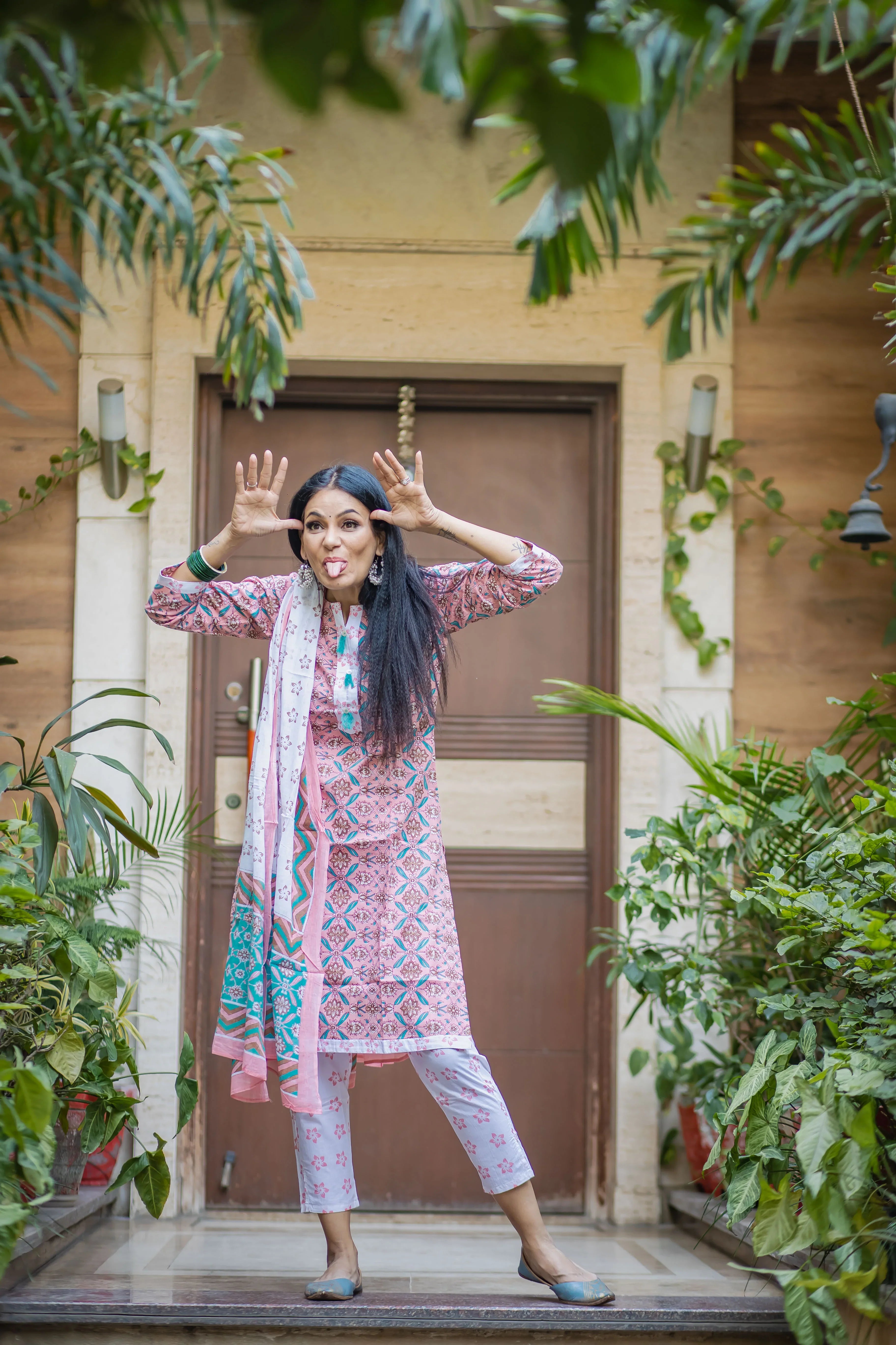 Jompers Women's Pink & White Ethnic Motifs Printed Pure Cotton Kurta with Trousers & Dupatta - Distacart