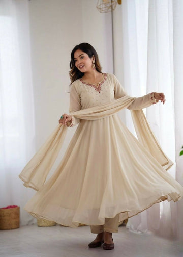 Teeya Creation Womens New Fancy Fox Georgette Heavy Quality Fabric With Handwork Cream Gown Set - Dista