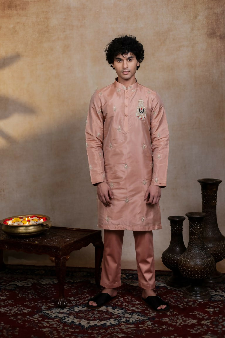 Semi Pattu Copper Balaji Ratna Pattu Set By Hilo Design