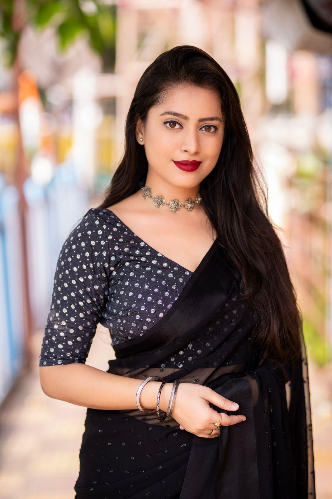 Black Poly Chiffon Woven Design Saree with Unstitched Blouse - A2M - Distacart