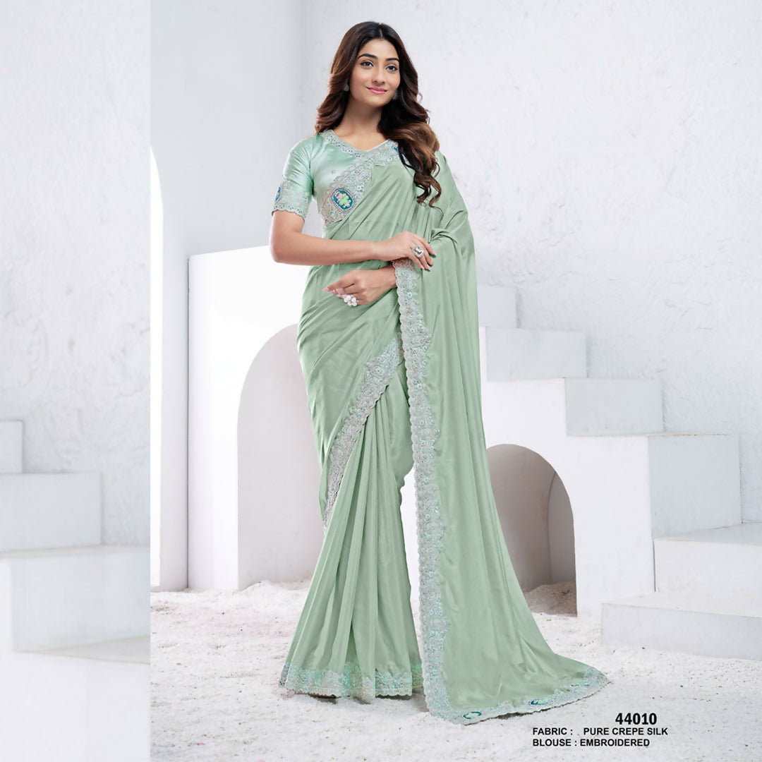 44010_54225110752_o-2