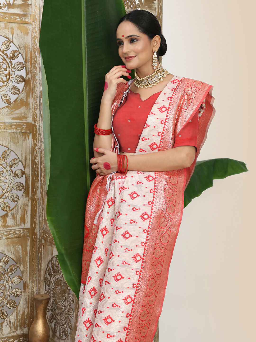 Astita Linen Cotton Red & White Saree