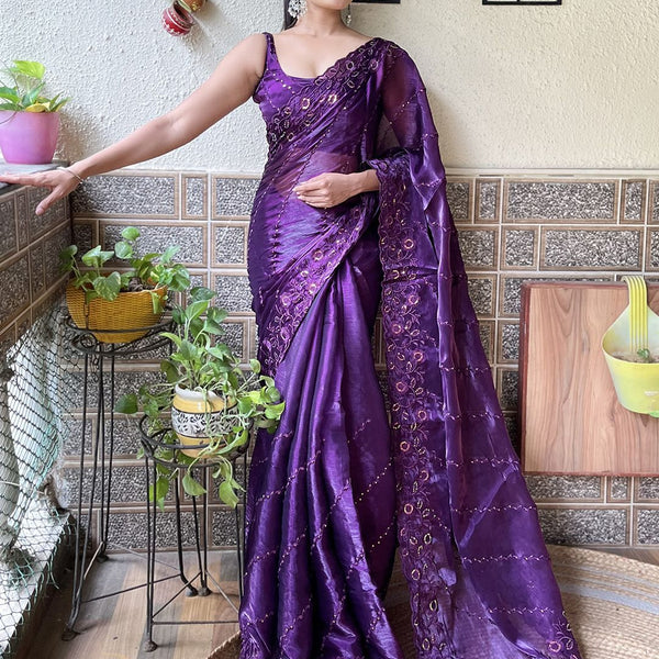 Mitera Floral Printed Sequinned Saree - Distacart