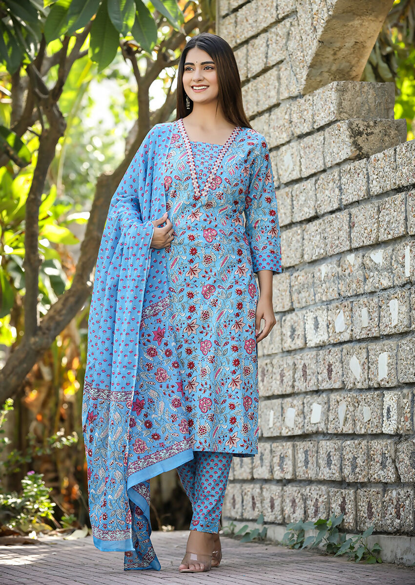 Kaajh Women's Blue Printed Kurta Pant Set With Dupatta - Distacart