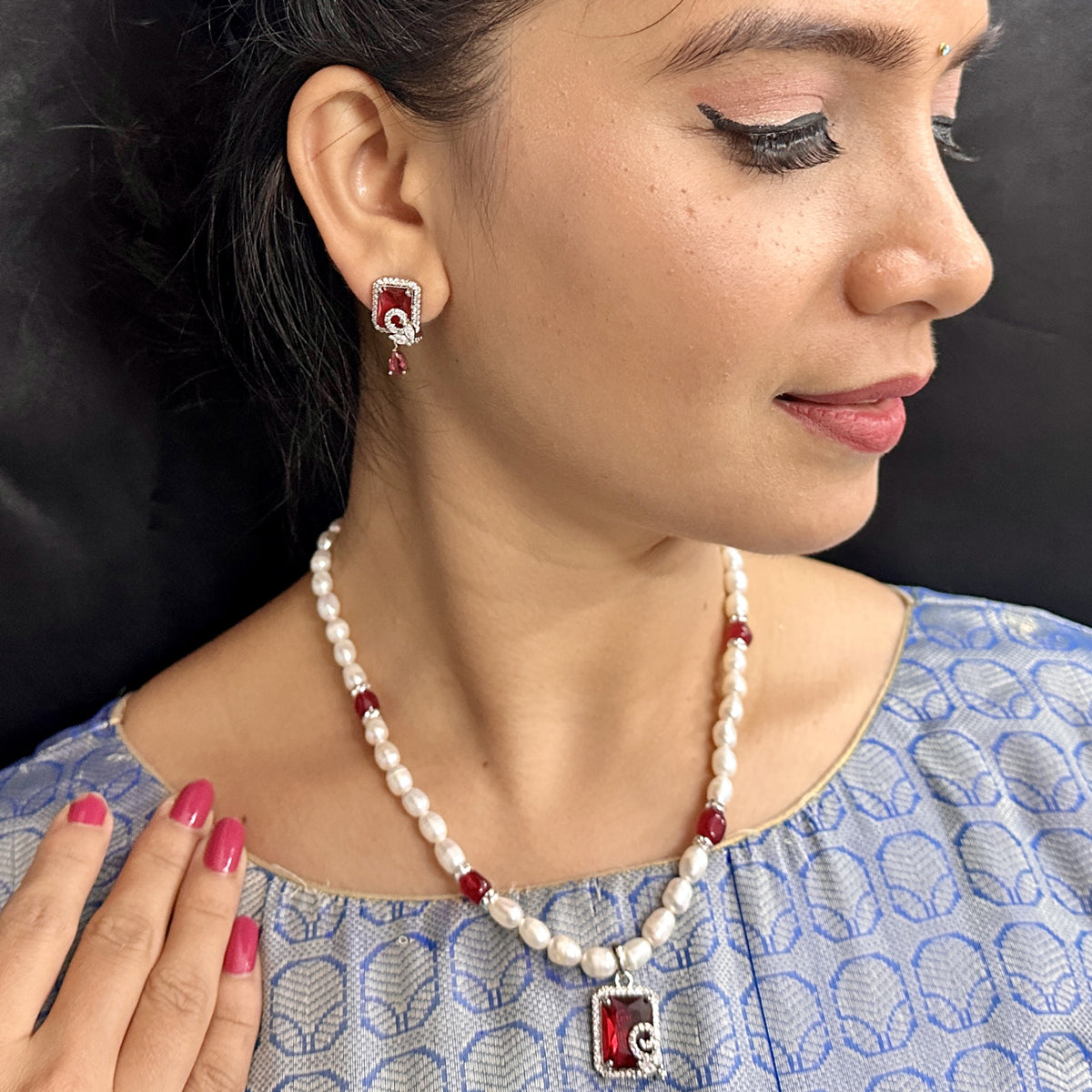 J Pearls Qarin Pearl Necklace Set - Distacart
