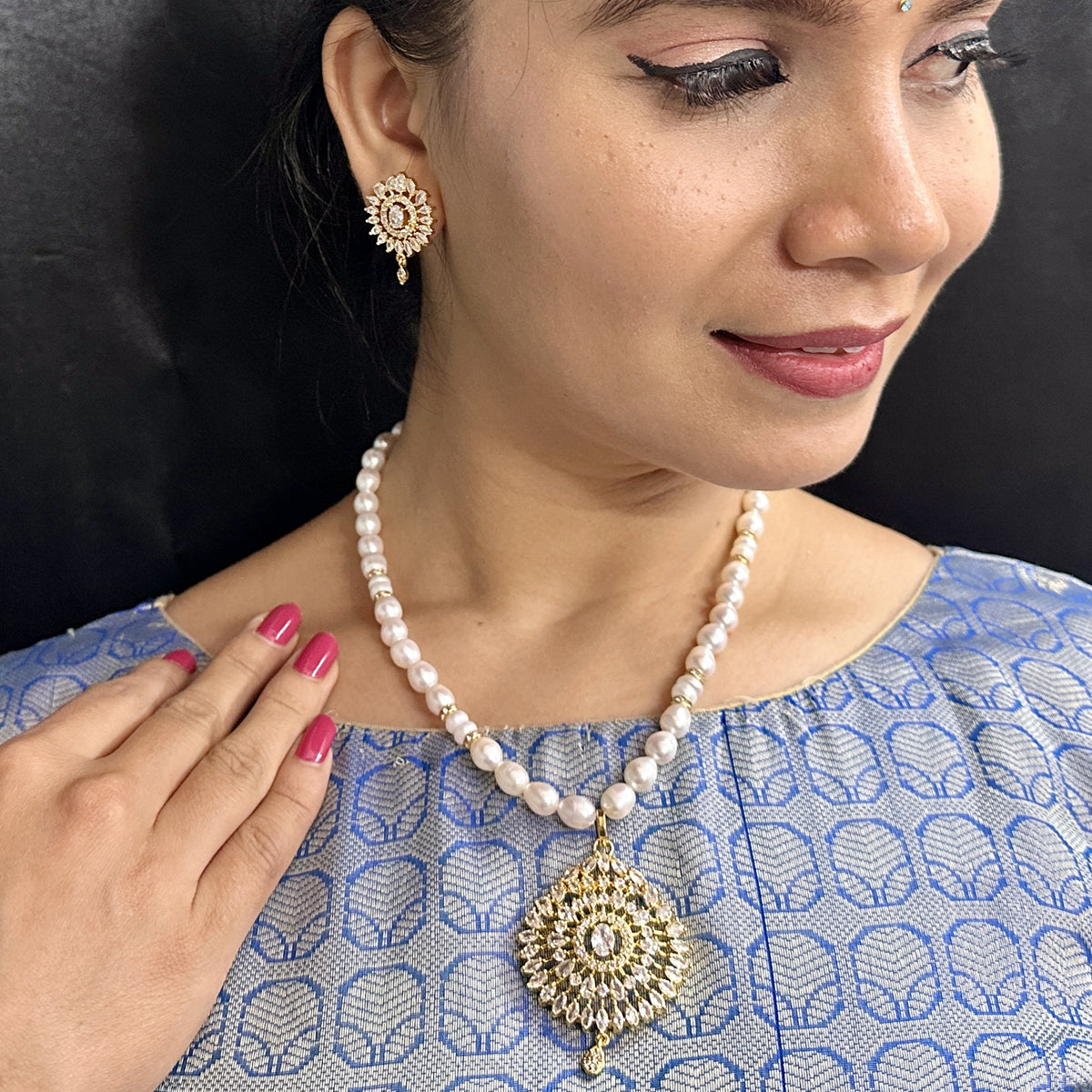 J Pearls Quasar Mystique Pearl Necklace Set - Distacart