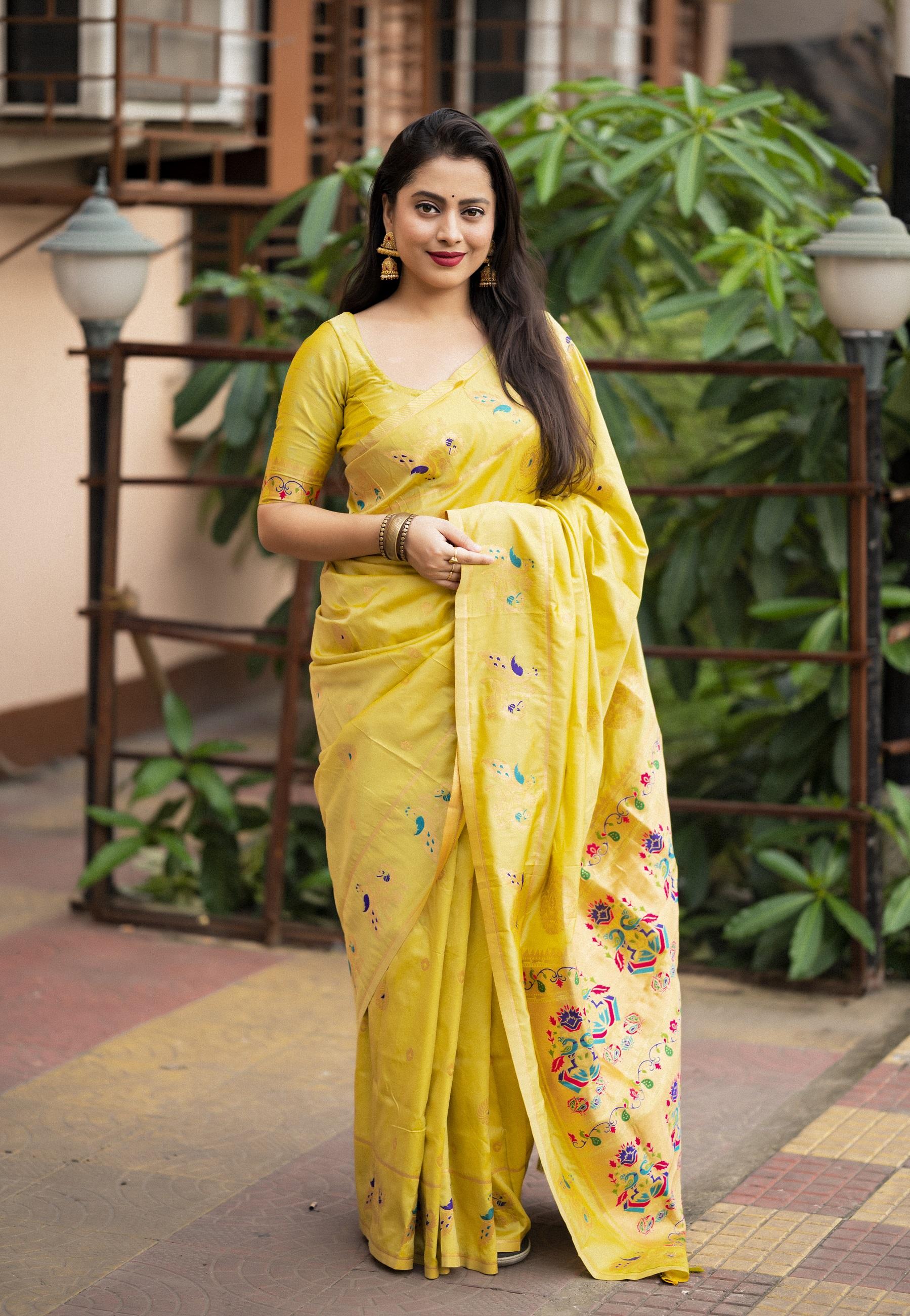 Lemon Green Pure Silk Woven Design Saree with Unstitched Blouse - A2M - Distacart