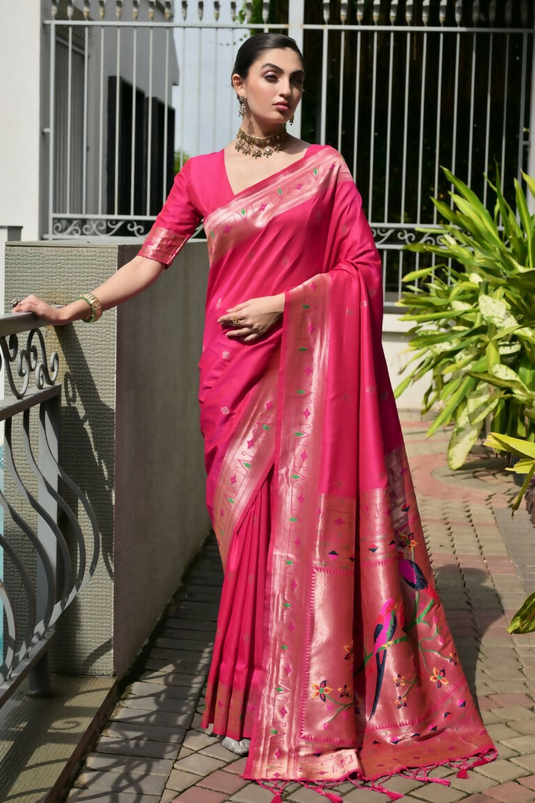 Vishnu Weaves Women's Pink Paithani Silk Zari Woven Saree with Blouse