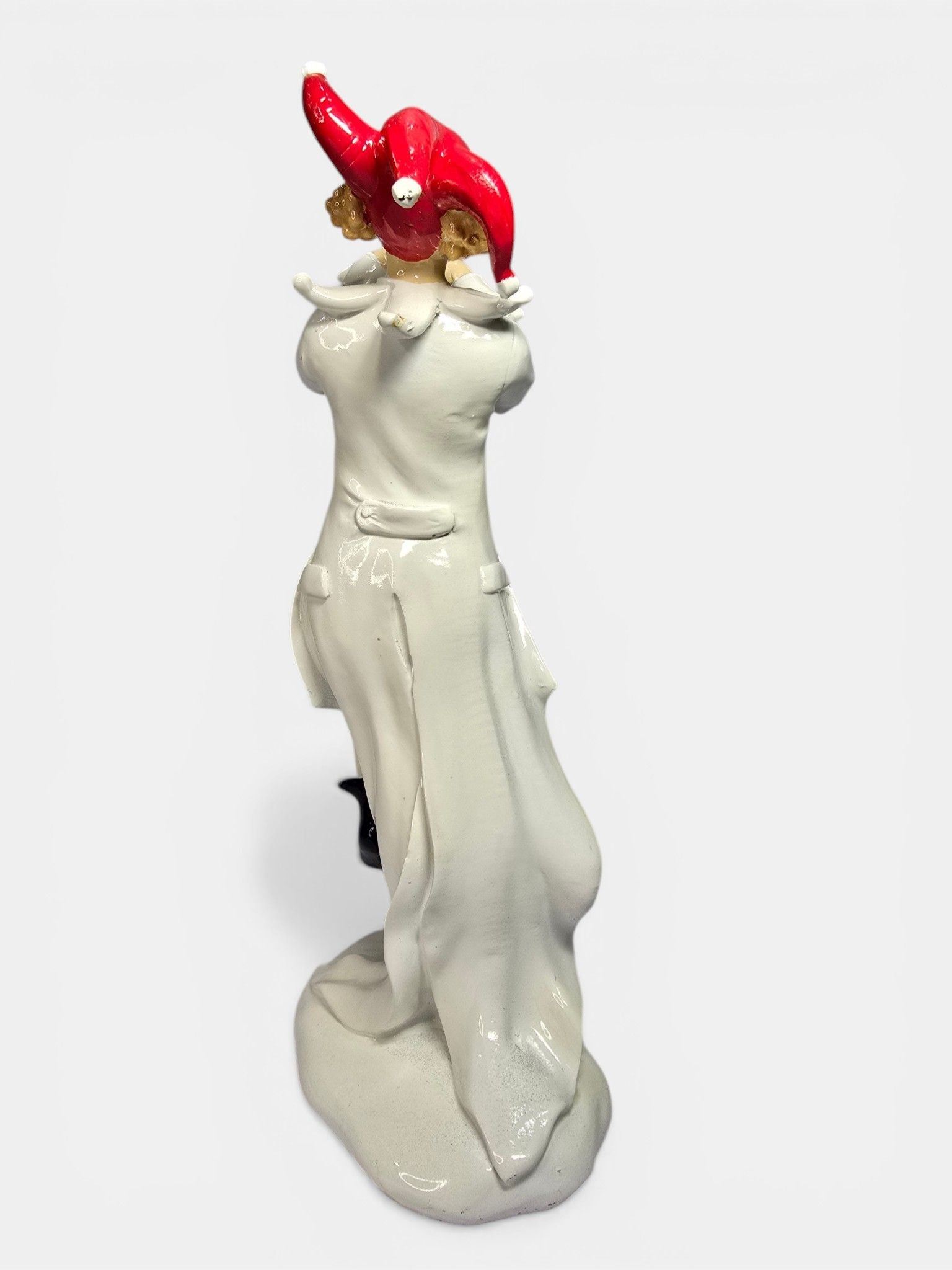 Sun Mun Decors Clown with Pipe