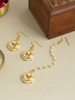Thumbnail for Ruby Raang Kundan Maang Tikka With Earrings