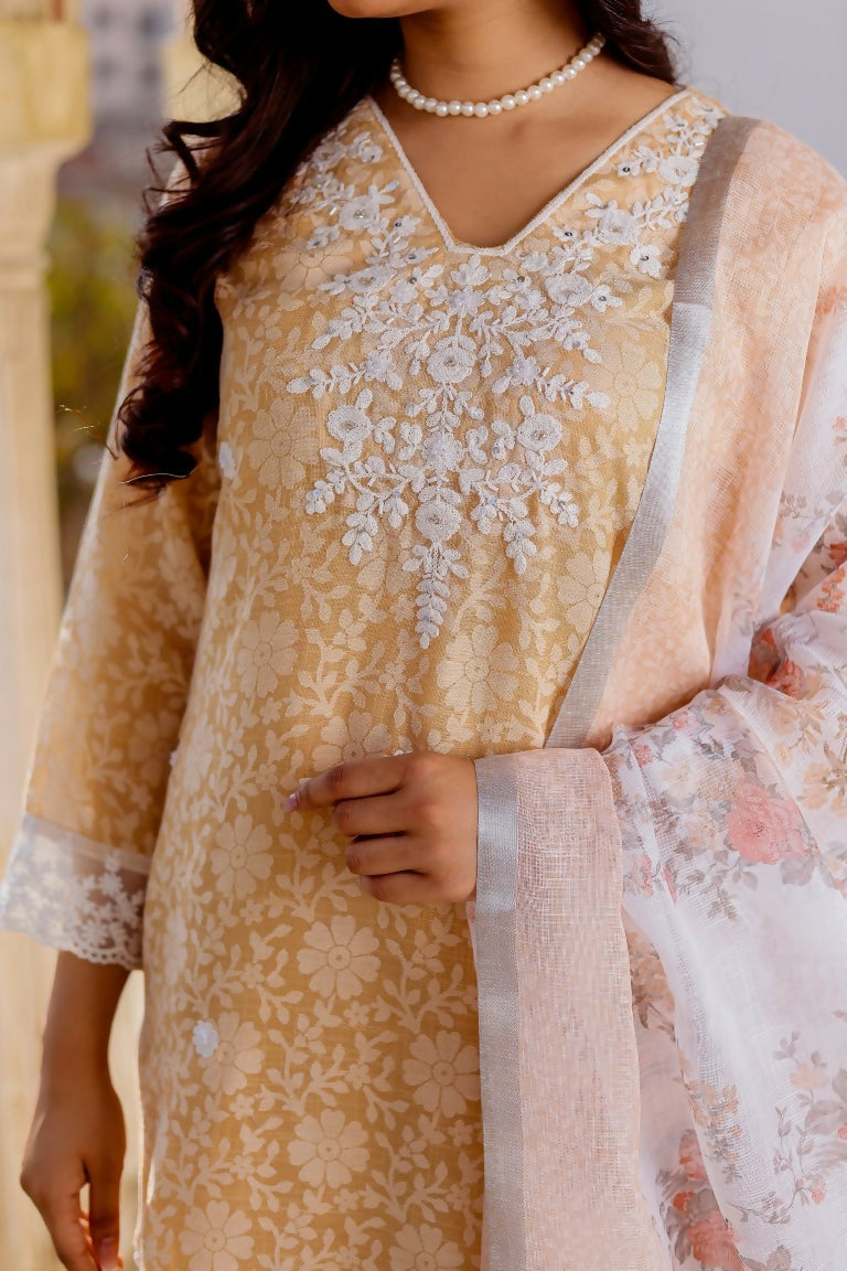 Vaasva Women Peach Linen Printed Kurta, Pant & Dupatta set - Distacart