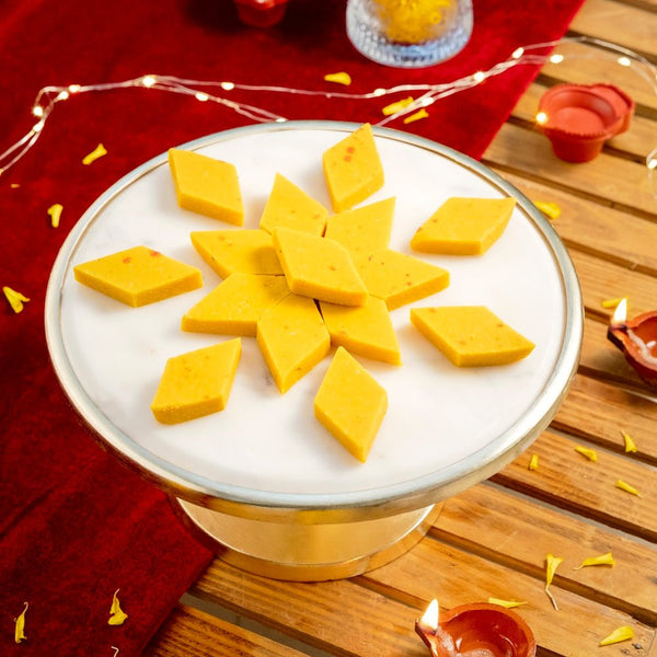 Shree Mithai Kesar Kaju Katli