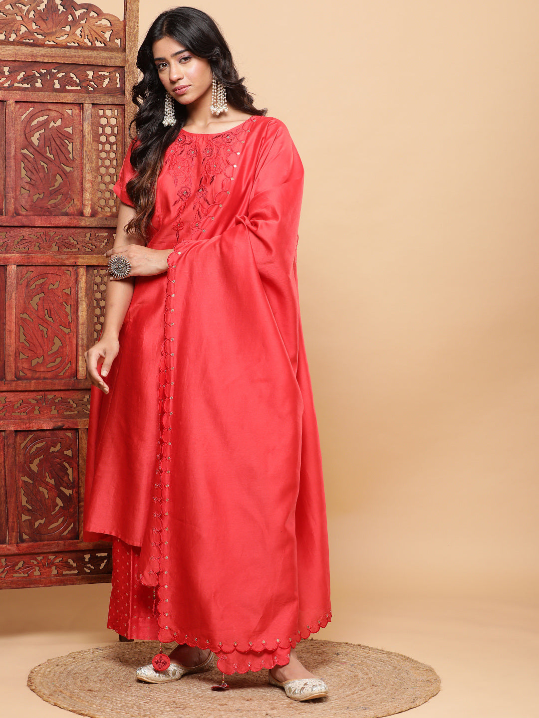 BohoJazz Nazm Embroidered Kimono Sleeves Kurta with Banarasi Pants and Dupatta - Red