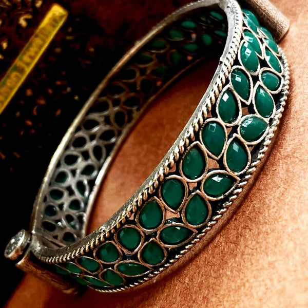 Joban Fashion Green Brass Oxidized Ethnic Openable Kada