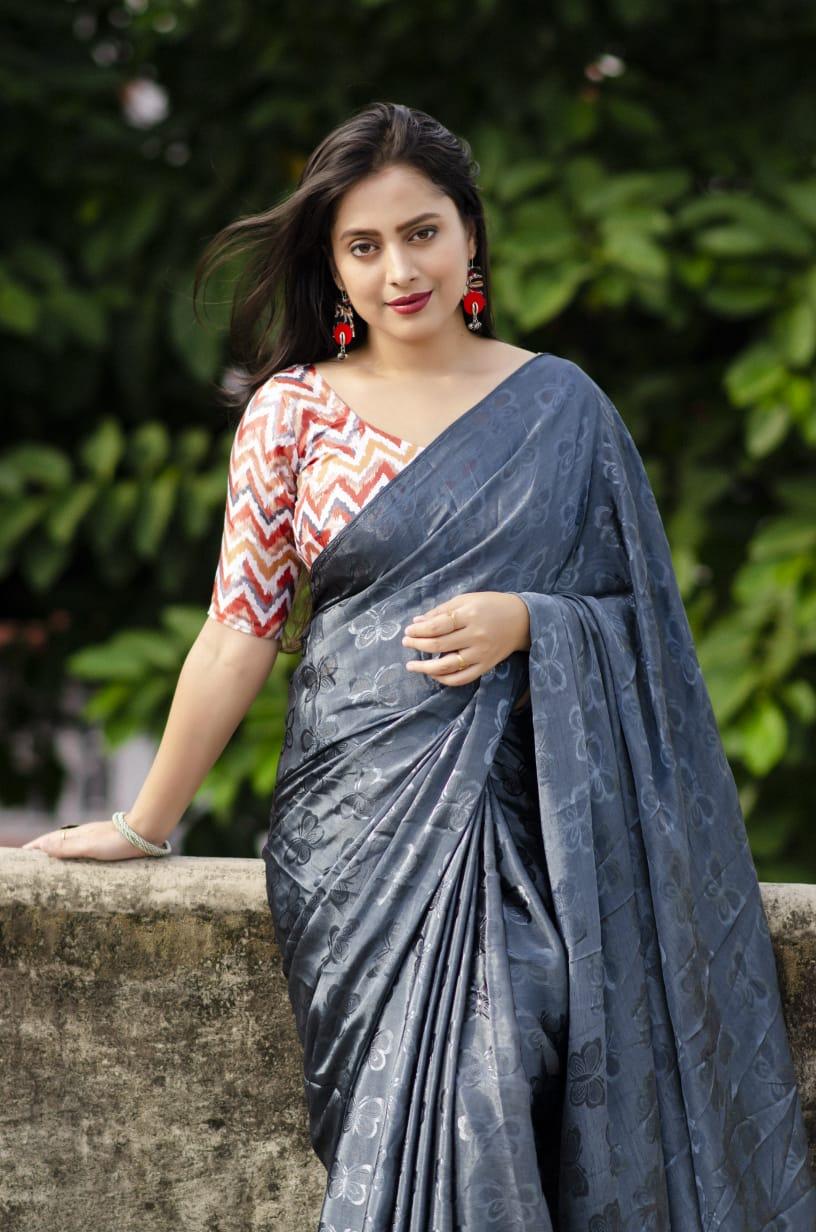 Grey Silk Blend Ethnic Motifs Saree with Unstitched Blouse - A2M