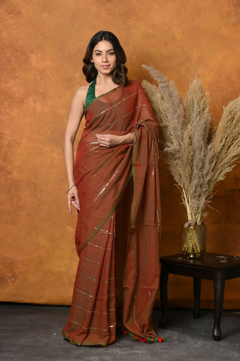 Very Much Indian Designer Mul Cotton Handloom Saree with Sequins - Dual Tone Red Green - Distacart