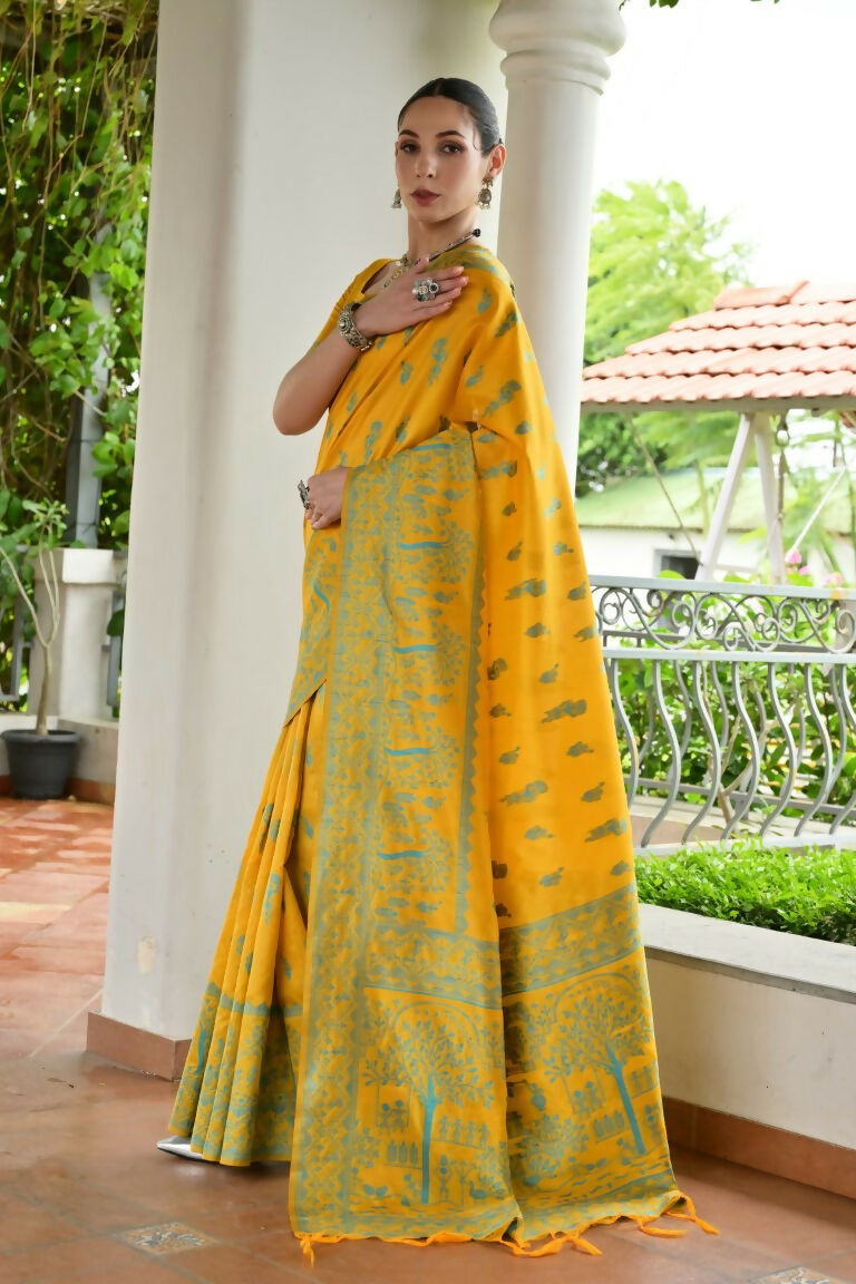 Vishnu Weaves Women's Yellow Handloom Raw Silk Thread Weaving Saree with Blouse