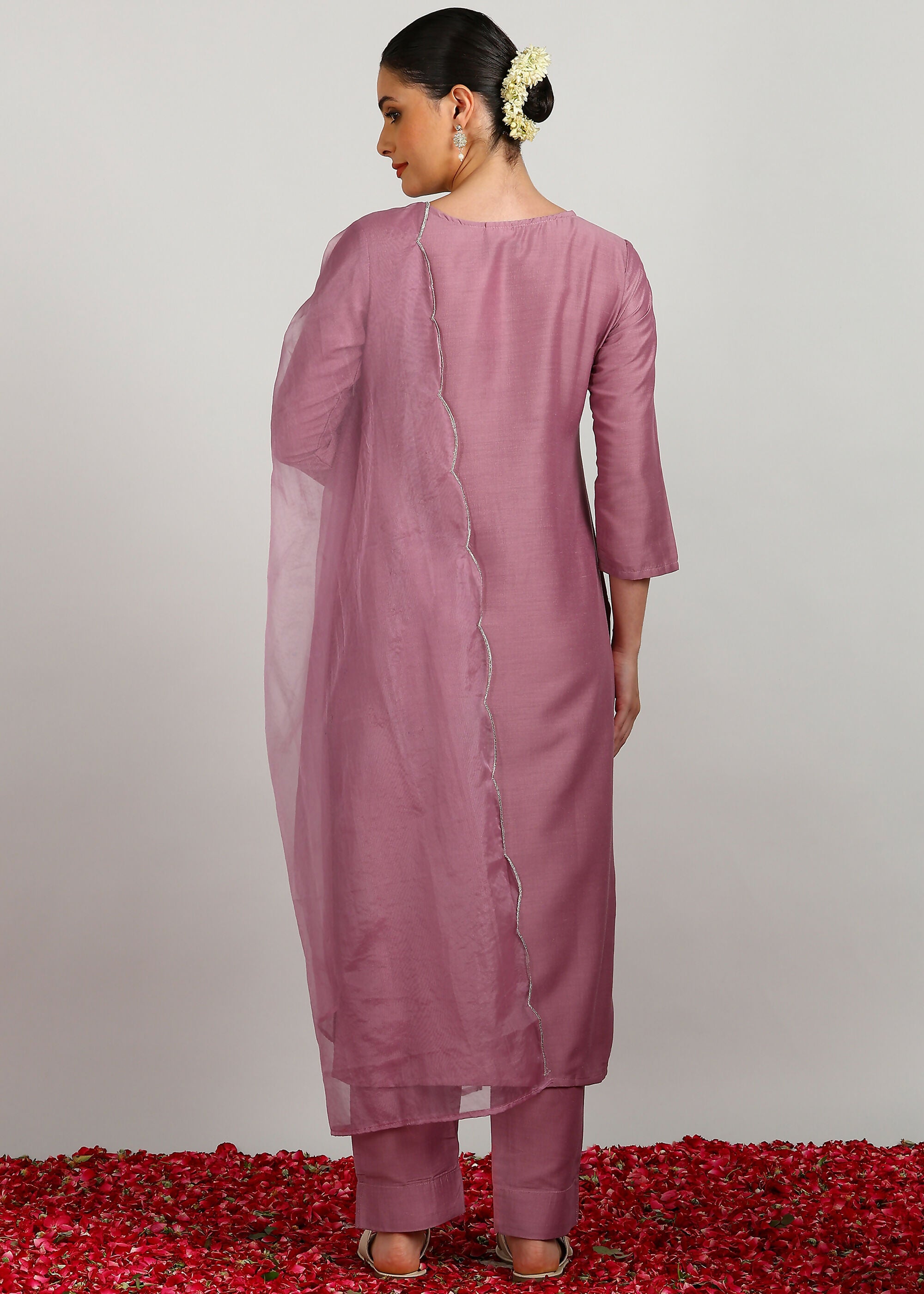 Aavyora Women’s Lavender Embroidered Kurta Set with Dupatta