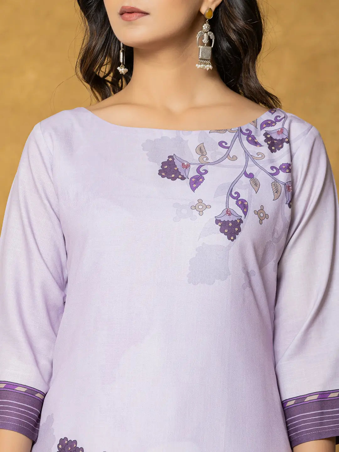 Yufta Lavender And White Linen Kurta Dupatta Pant Set